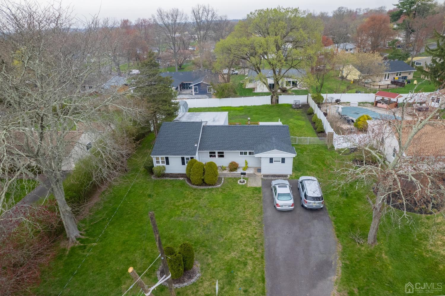 92 Kendall Road Kendall Park, NJ 08824 - Photo 19 of 28 view of drone / aerial view