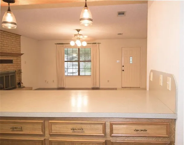 $1,650 | 104 Harbor Haven Street, Gun Barrel City, TX 75156