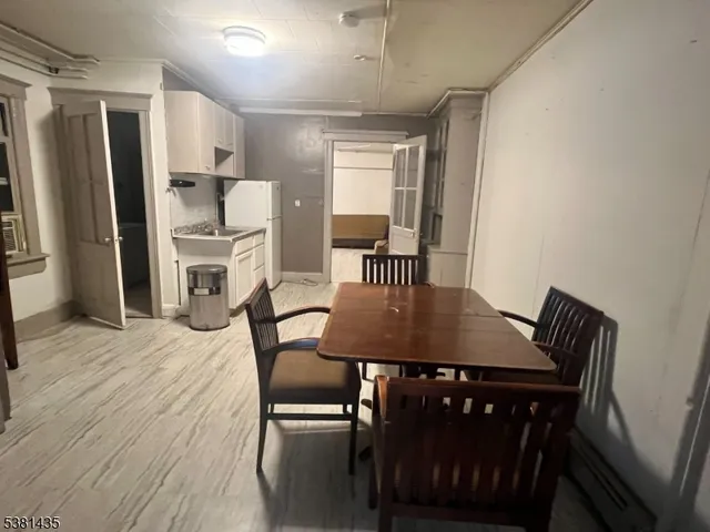 $2,000 | 416 East Main Street, Unit 3W, Bound Brook, NJ 08805