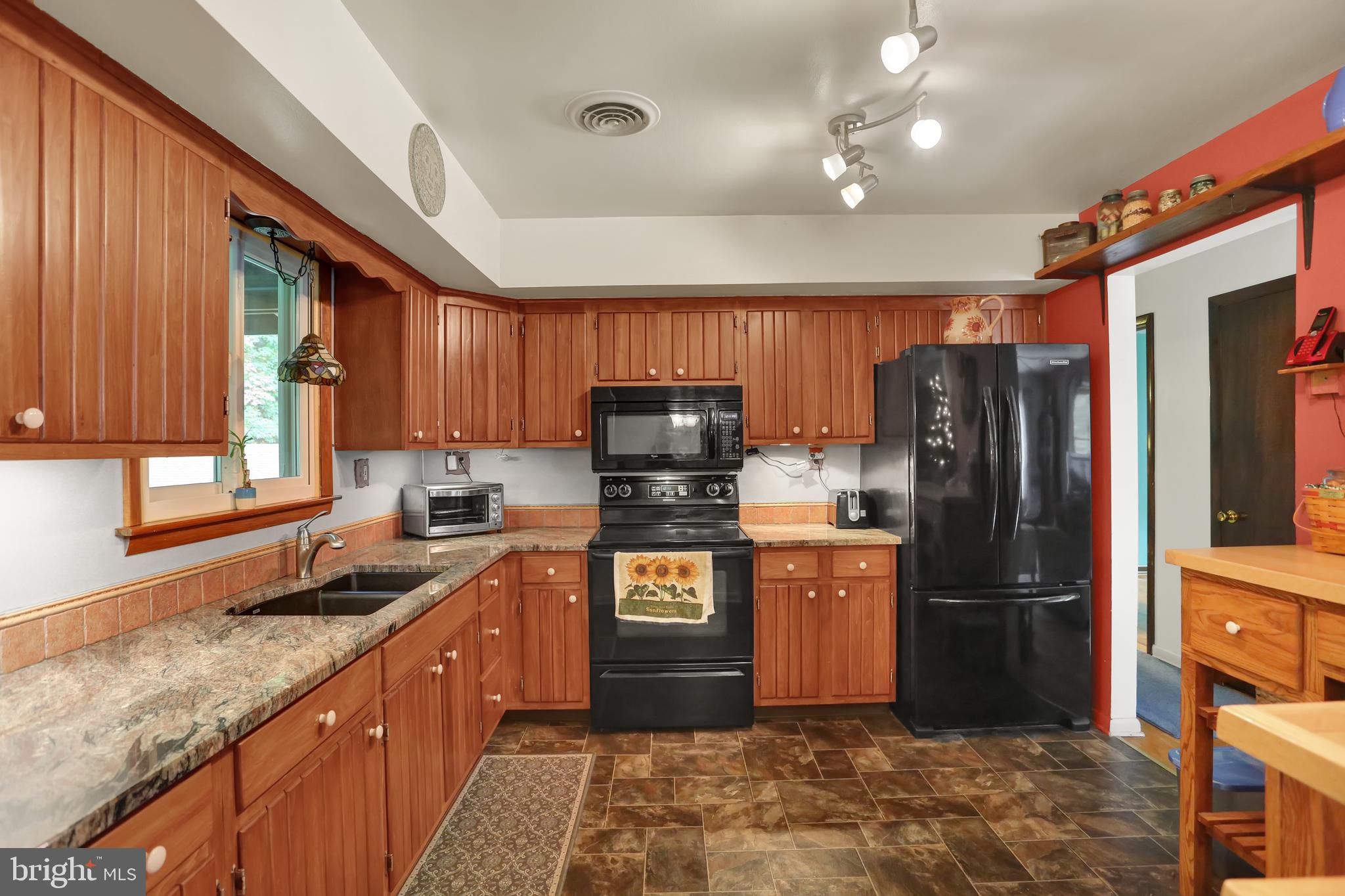2152 Quarry Road Coopersburg, PA 18036 - Photo 22 of 50 Gallery Image 22