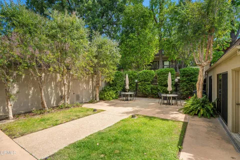 $1,695,000 | 108 South Grand Avenue, Pasadena, CA 91105