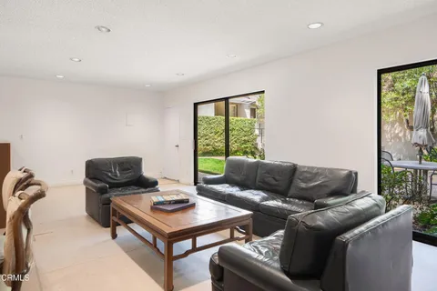 $1,695,000 | 108 South Grand Avenue, Pasadena, CA 91105