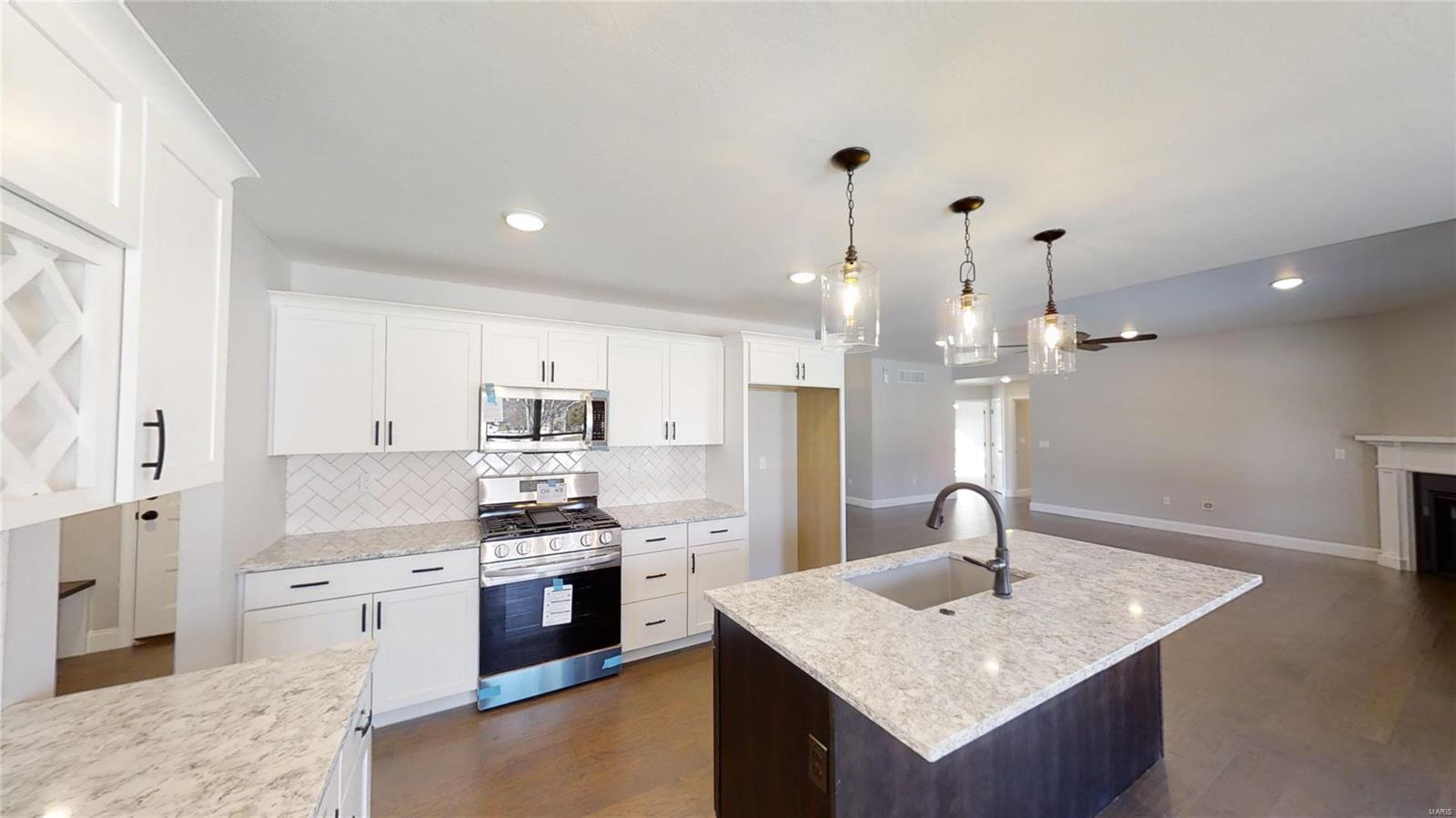 702 Wheatfield Road O'Fallon, IL 62269 - Photo 11 of 31