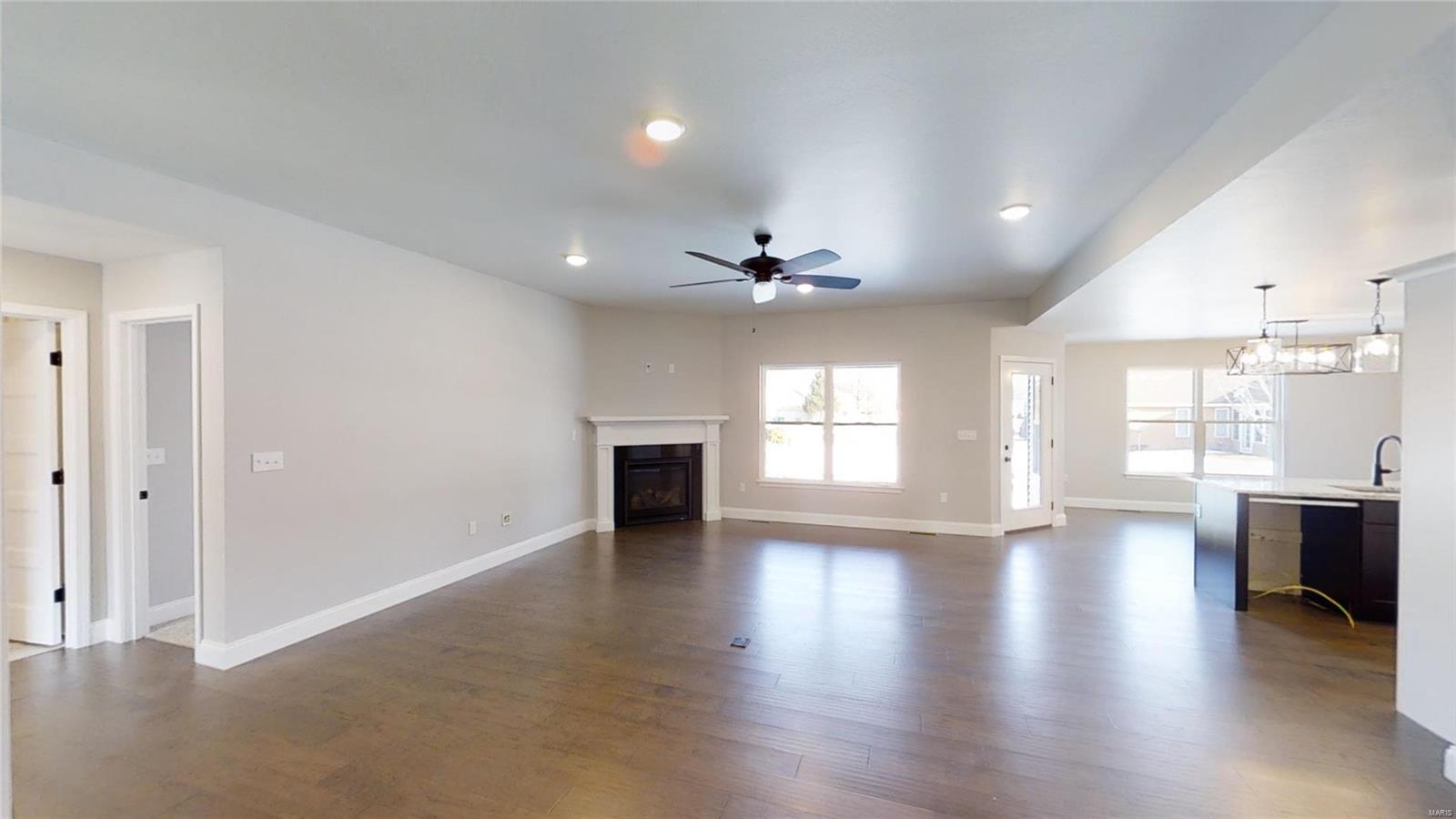 702 Wheatfield Road O'Fallon, IL 62269 - Photo 17 of 31
