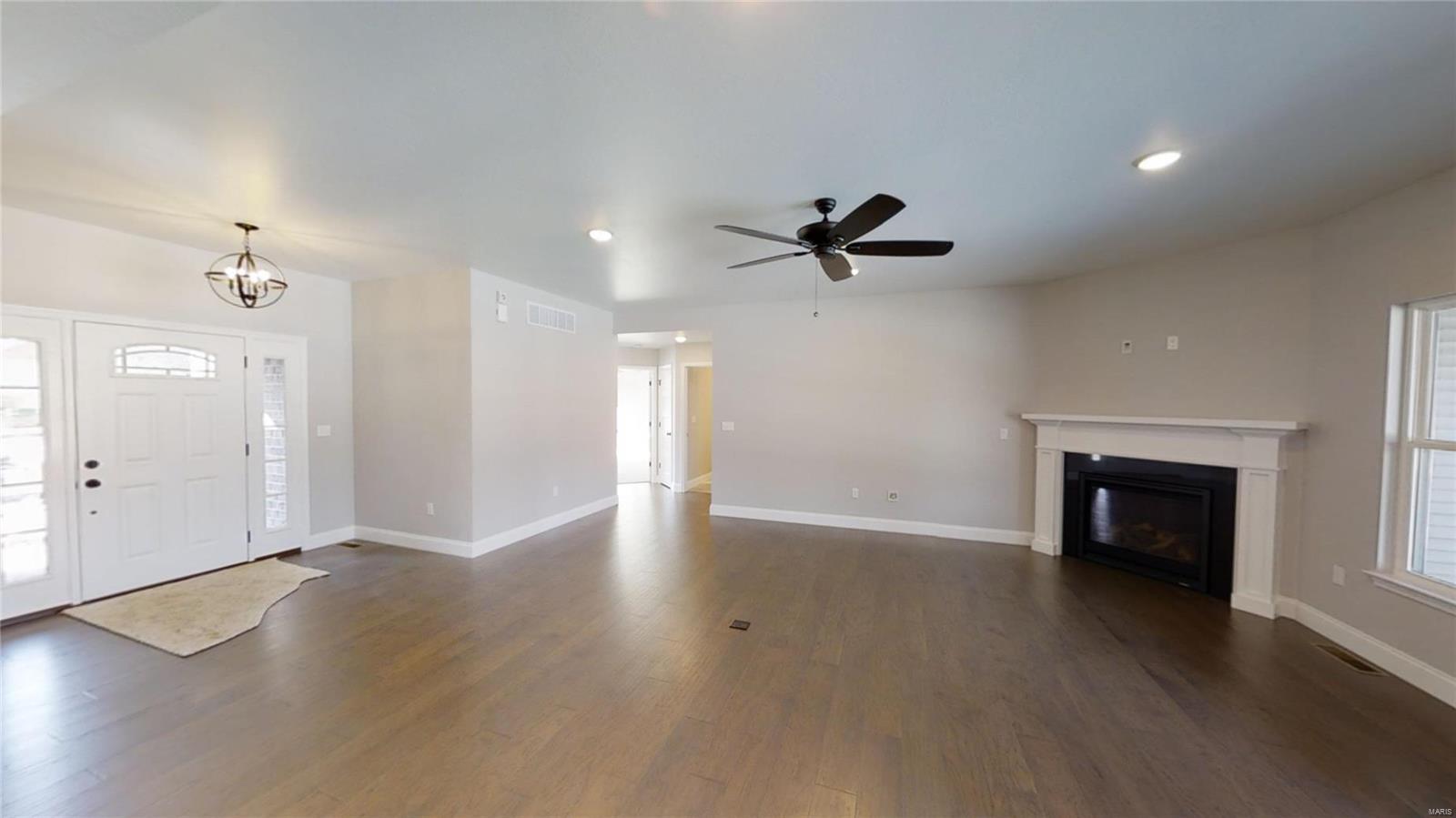 702 Wheatfield Road O'Fallon, IL 62269 - Photo 8 of 31