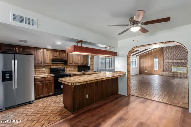 a view of a living room