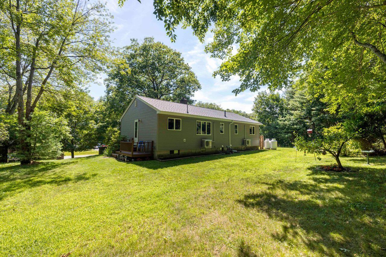 184 Foreside Road Topsham, ME 04086 - Photo 6 of 37 3G0A1968