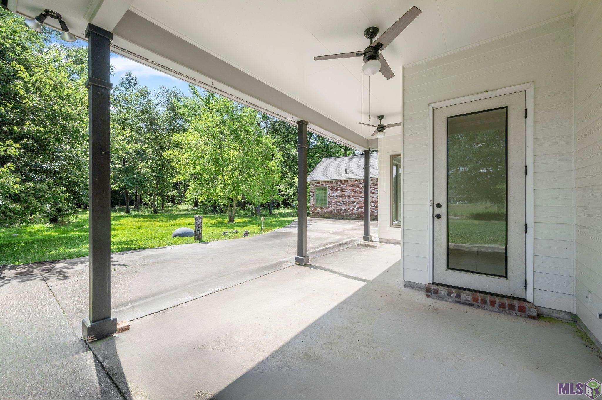 20422 MacHost Road Zachary, LA 70791 - Photo 5 of 28