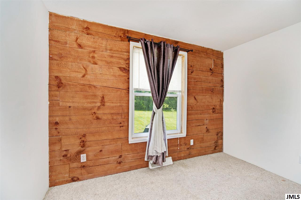 3941 Blackman Road Jackson, MI 49201 - Photo 16 of 33 Photo 16
