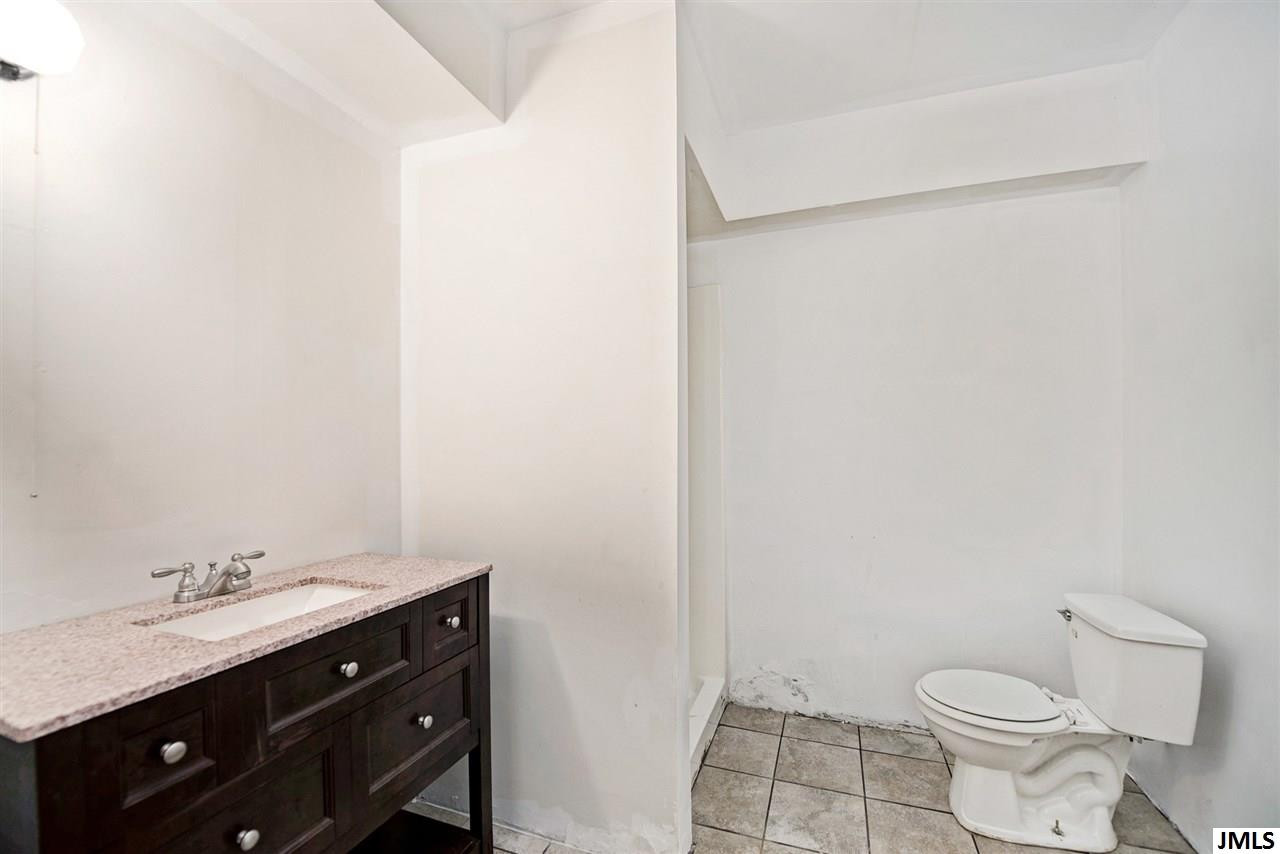 3941 Blackman Road Jackson, MI 49201 - Photo 18 of 33 Photo 18