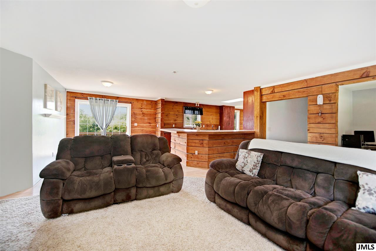 3941 Blackman Road Jackson, MI 49201 - Photo 9 of 33 Photo 9