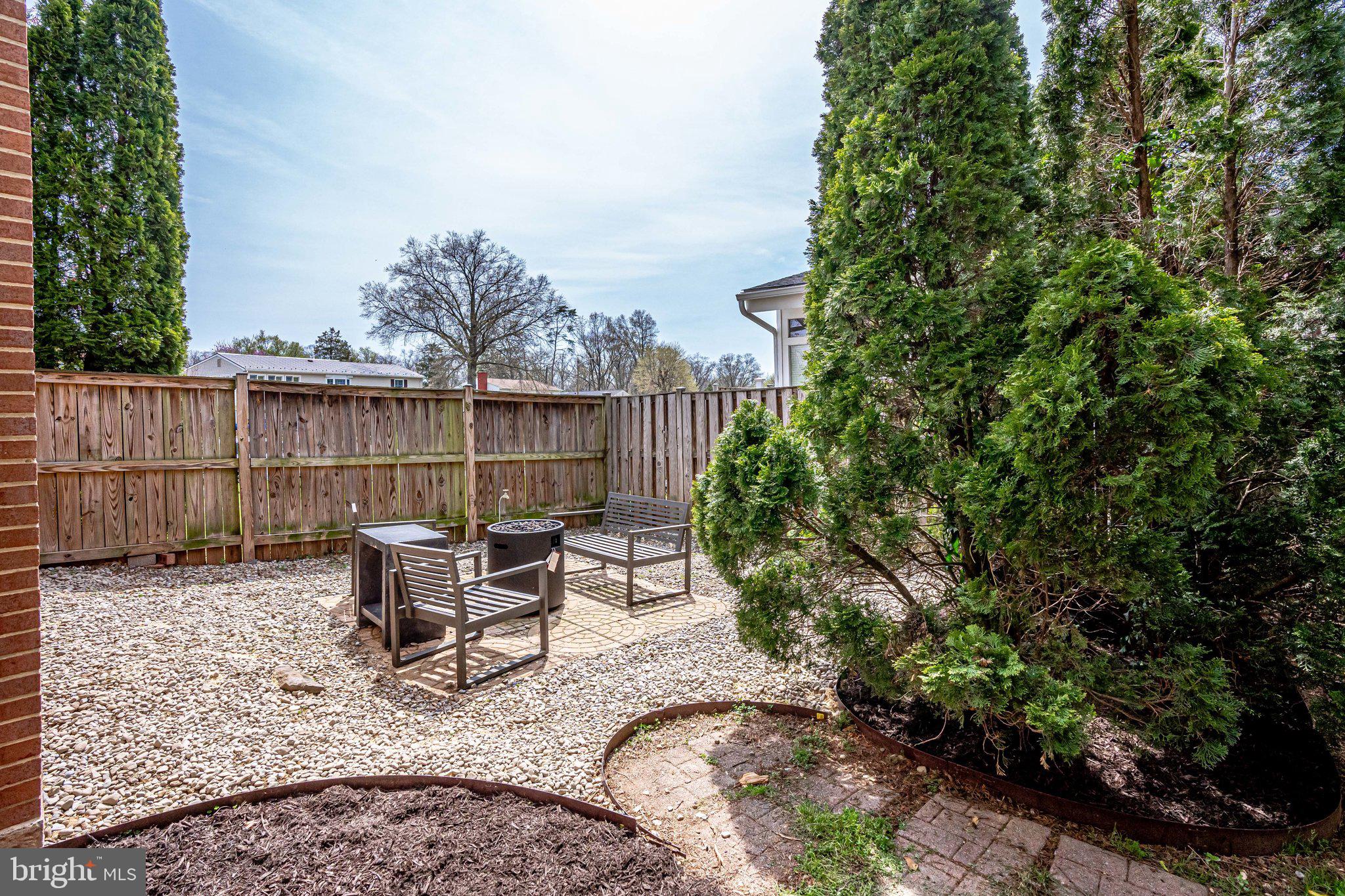 4302 Lees Corner Road Chantilly, VA 20151 - Photo 3 of 42 REAR PATIO OUTDOOR LIVING