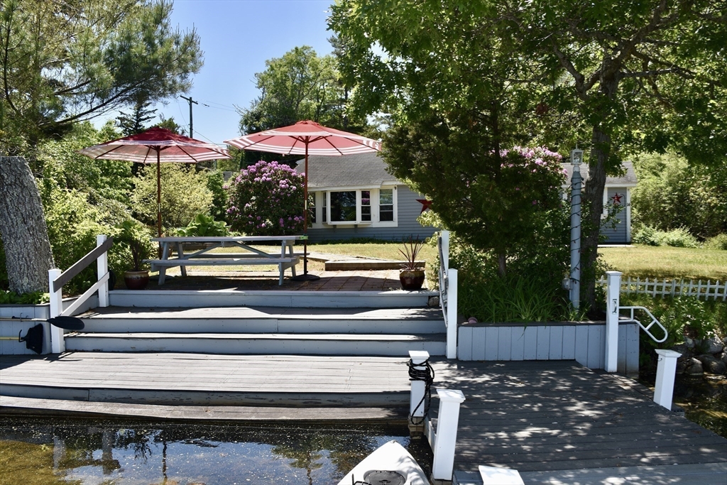 14 Spectacle Pond Terrace Wareham, MA 02538 - Photo 22 of 40
