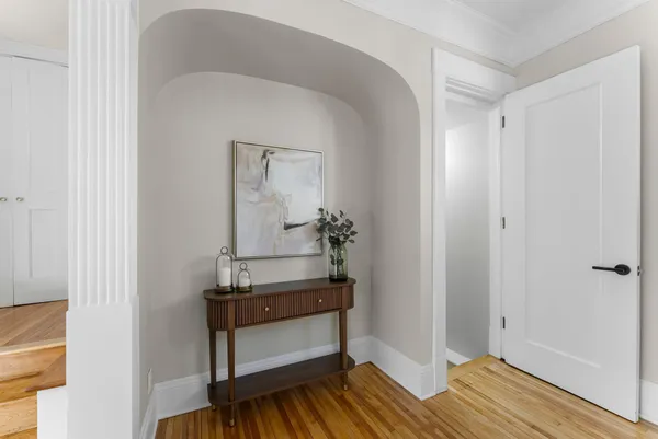 $1,333,500 | 2320 Humboldt Avenue South, Minneapolis, MN 55405