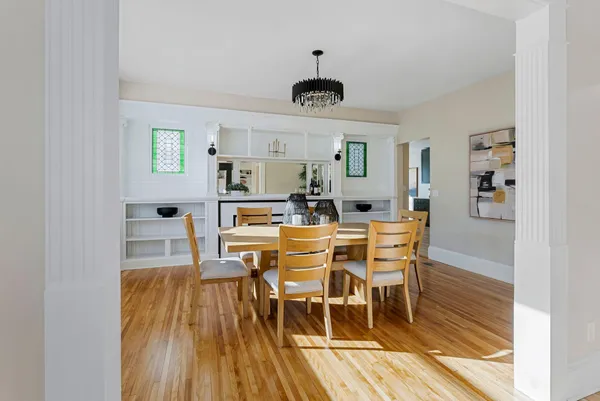 $1,333,500 | 2320 Humboldt Avenue South, Minneapolis, MN 55405