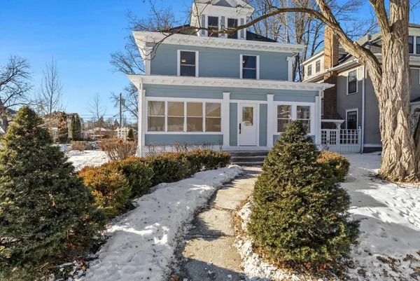 $1,333,500 | 2320 Humboldt Avenue South, Minneapolis, MN 55405