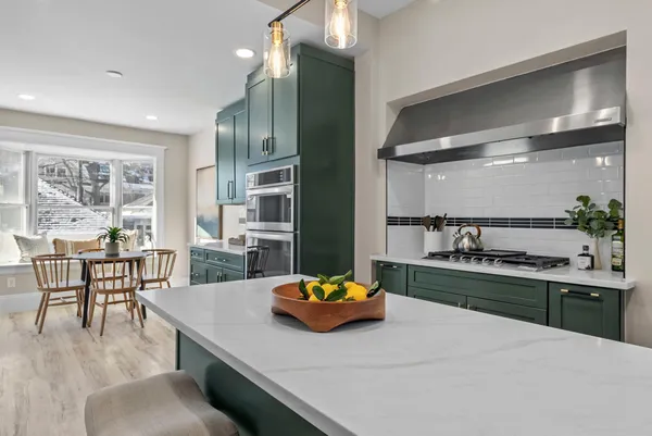 $1,333,500 | 2320 Humboldt Avenue South, Minneapolis, MN 55405