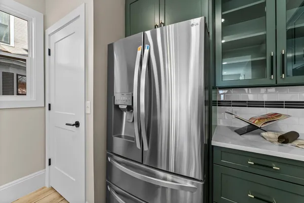 $1,333,500 | 2320 Humboldt Avenue South, Minneapolis, MN 55405