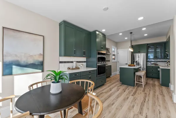 $1,333,500 | 2320 Humboldt Avenue South, Minneapolis, MN 55405