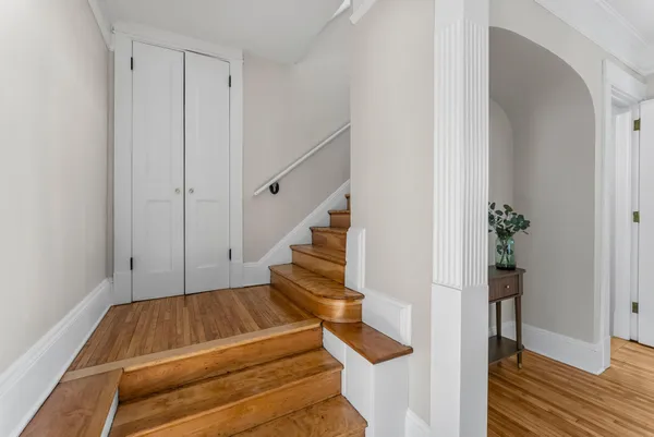 $1,333,500 | 2320 Humboldt Avenue South, Minneapolis, MN 55405