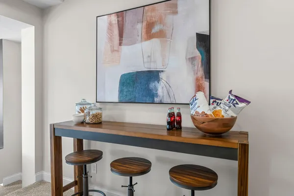 $1,333,500 | 2320 Humboldt Avenue South, Minneapolis, MN 55405
