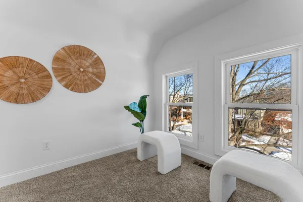 $1,333,500 | 2320 Humboldt Avenue South, Minneapolis, MN 55405