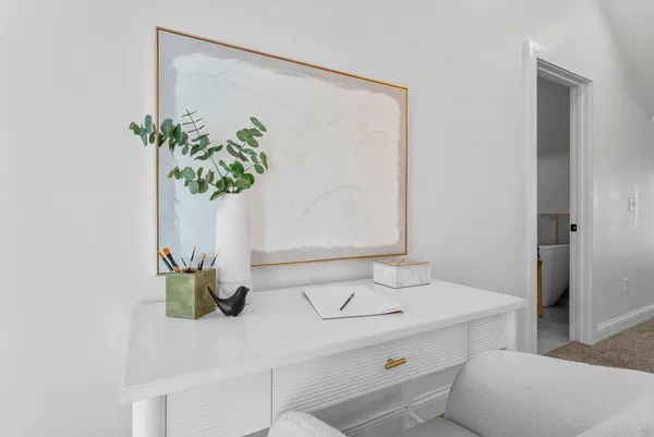 $1,333,500 | 2320 Humboldt Avenue South, Minneapolis, MN 55405