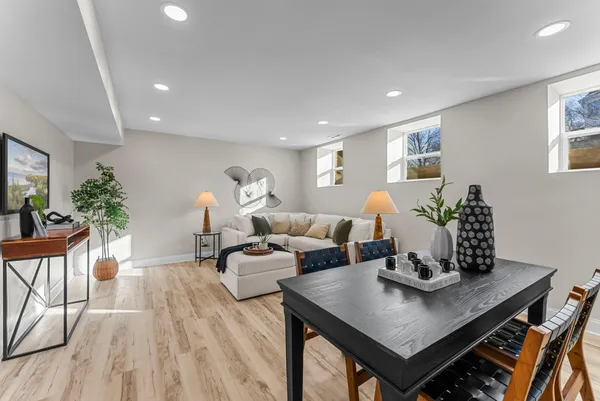 $1,333,500 | 2320 Humboldt Avenue South, Minneapolis, MN 55405