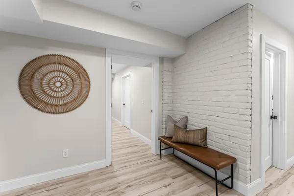 $1,333,500 | 2320 Humboldt Avenue South, Minneapolis, MN 55405