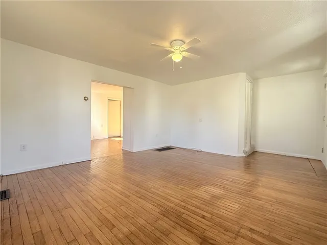 $1,500 | 408 Oak Street, Elmira, NY 14901