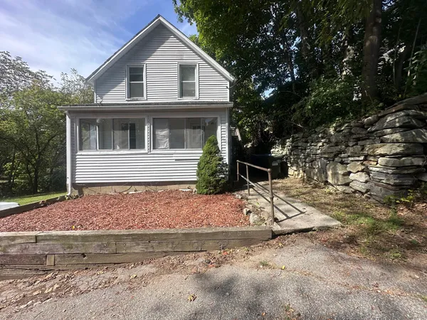 $214,925 | 1 George Street, Norwich, CT 06360