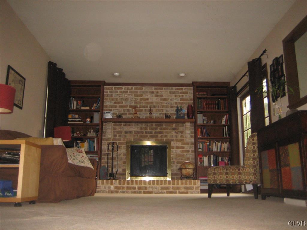 3282 Regal Road Bethlehem, PA 18020 - Photo 6 of 12 Gallery Image 6