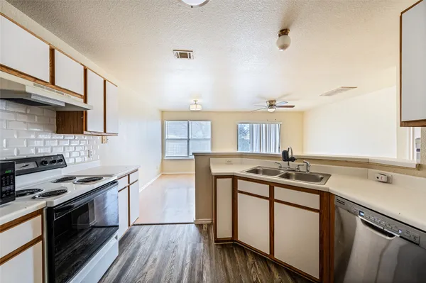 $1,545 | 9607 Nightjar Drive, Unit B, Austin, TX 78748