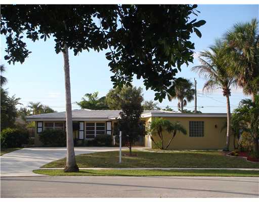 656 Southwest 5th Street Boca Raton, FL 33486 - Photo 1 of 16 Primary Photo