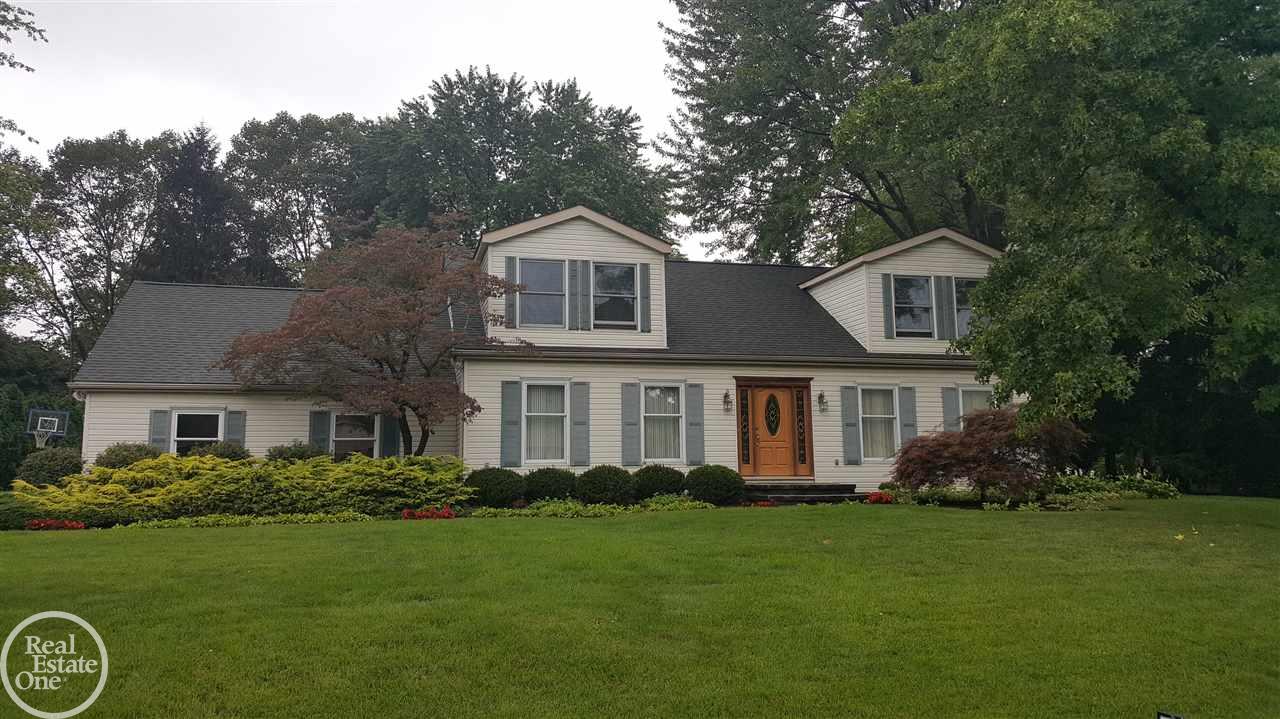 778 Leinster Road Rochester Hills, MI 48309 - Photo 2 of 33