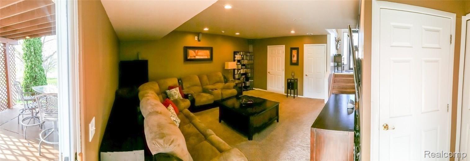 1671 Chelsea Circle Howell, MI 48843 - Photo 19 of 25 19.jpg