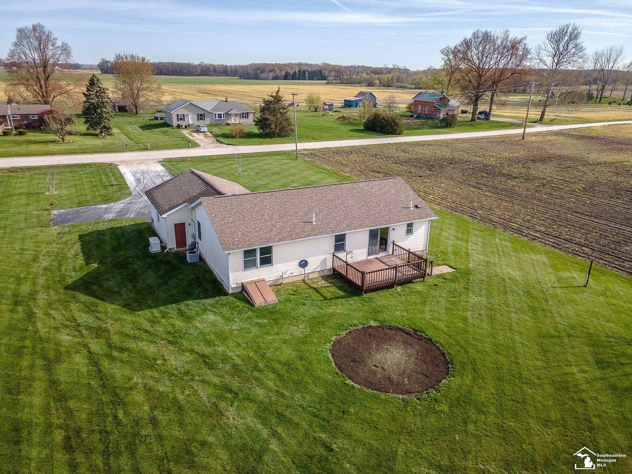 10225 Hoffman Road Maybee, MI 48159 - Photo 42 of 43