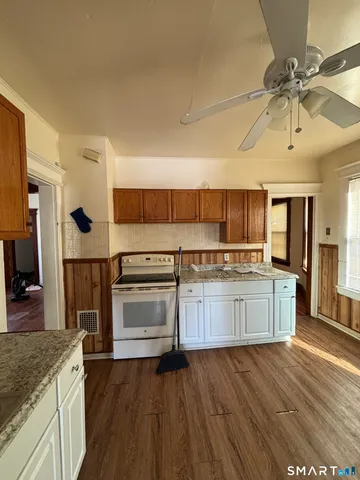 $519,000 | 137 Poplar Street, Bridgeport, CT 06605