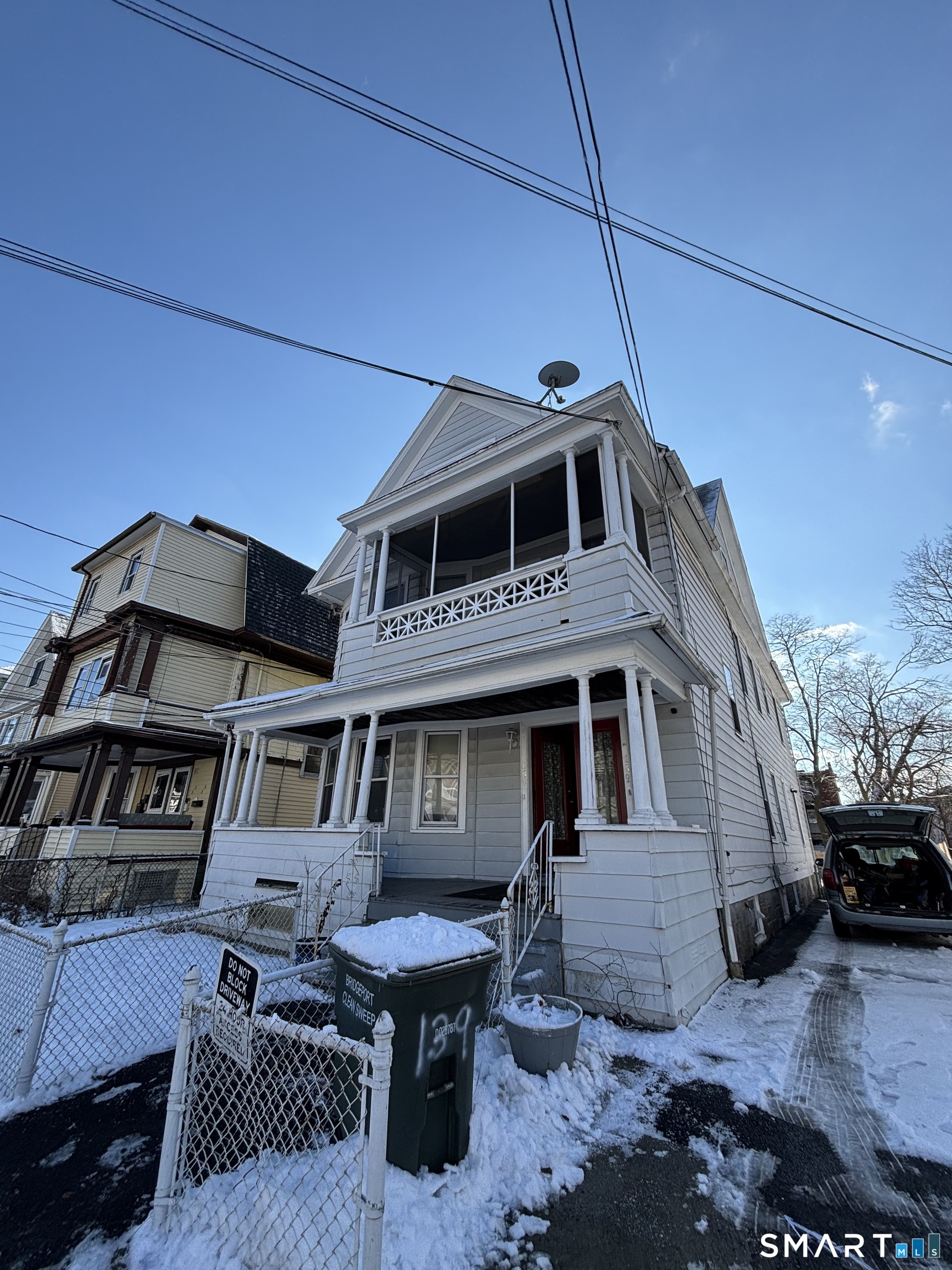 137 Poplar Street Bridgeport, CT 06605 - Photo 2 of 25