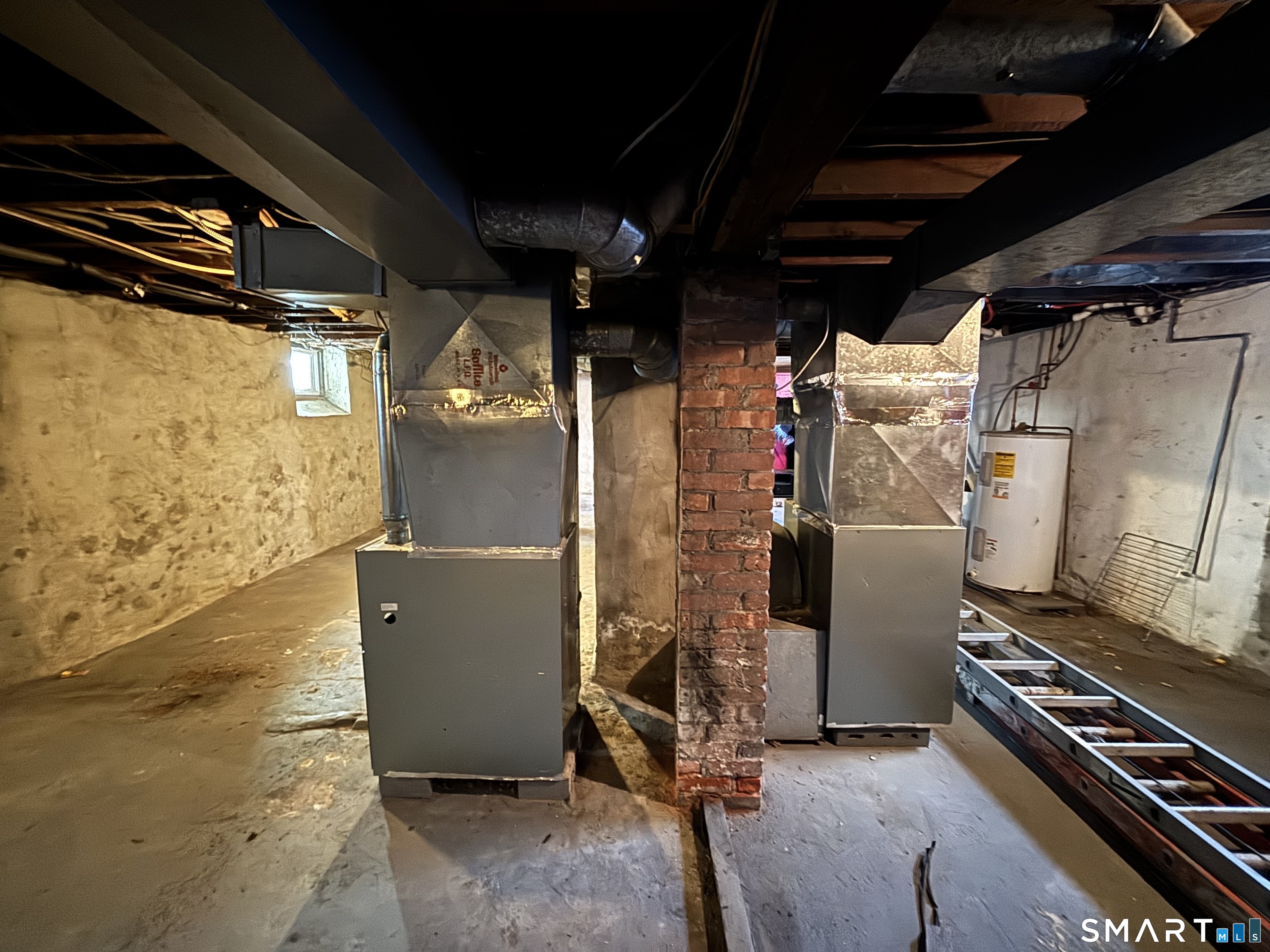 137 Poplar Street Bridgeport, CT 06605 - Photo 23 of 25