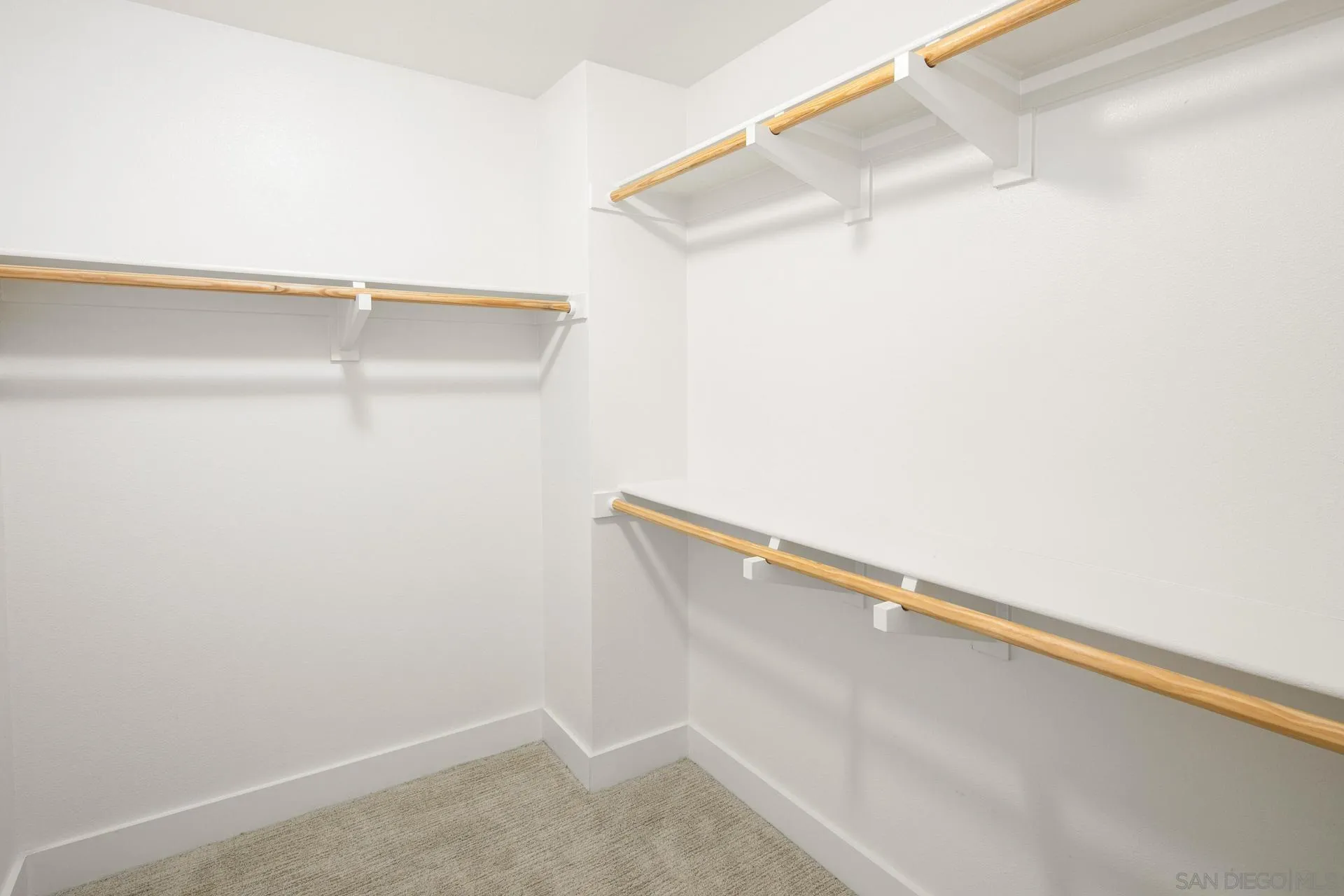 1676 Shorebreak Way Encinitas, CA 92024 - Photo 20 of 62 a view of small space