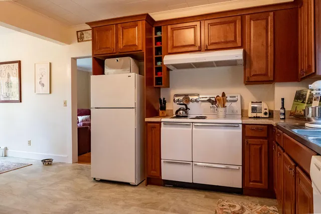 $499,000 | 594 Main Street, Jackman, ME 04945