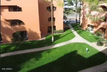 $1,950 | 12222 North Paradise Village Parkway West, Unit 331, Phoenix, AZ 85032