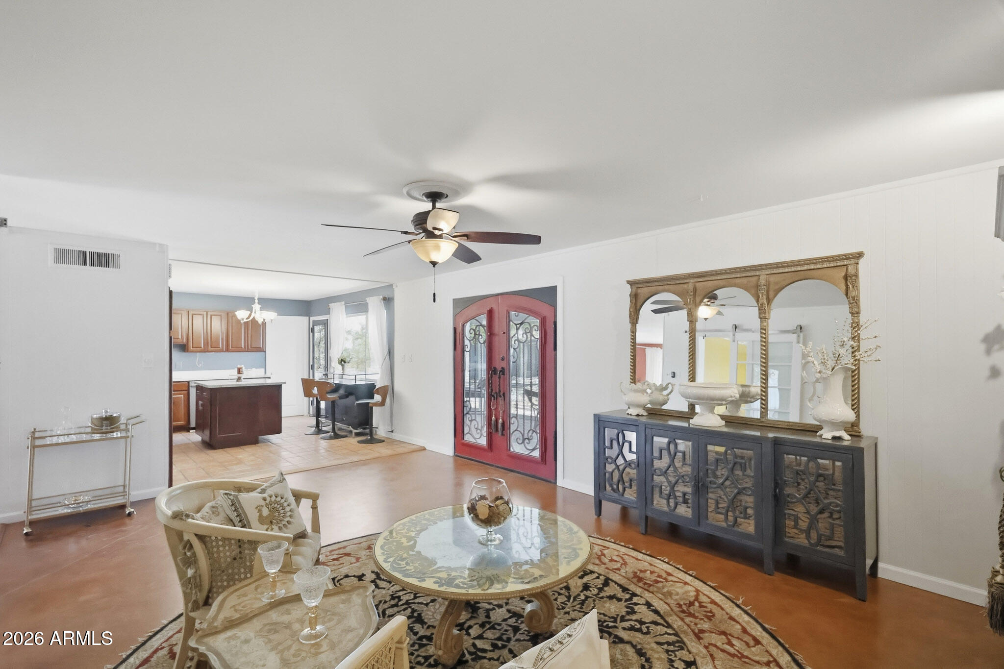 2302 West Berridge Lane Phoenix, AZ 85015 - Photo 20 of 59 Family Room