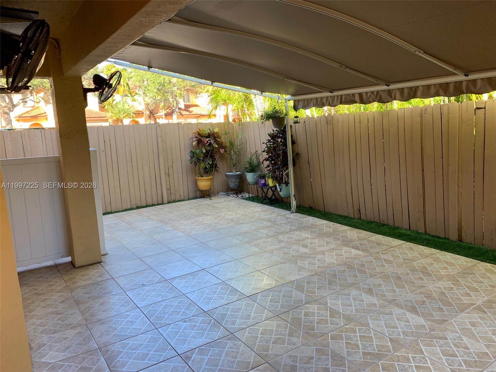 194 Maple Terrace Davie, FL 33325 - Photo 12 of 23