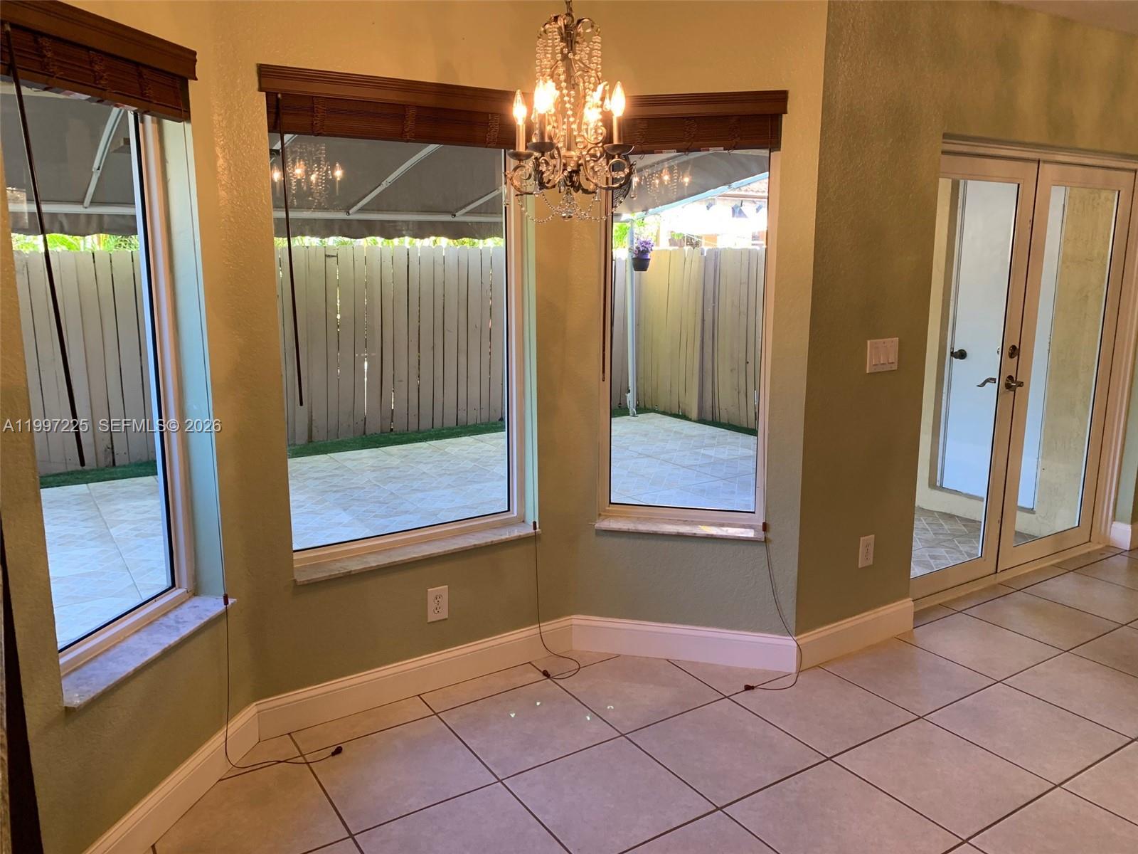 194 Maple Terrace Davie, FL 33325 - Photo 14 of 23