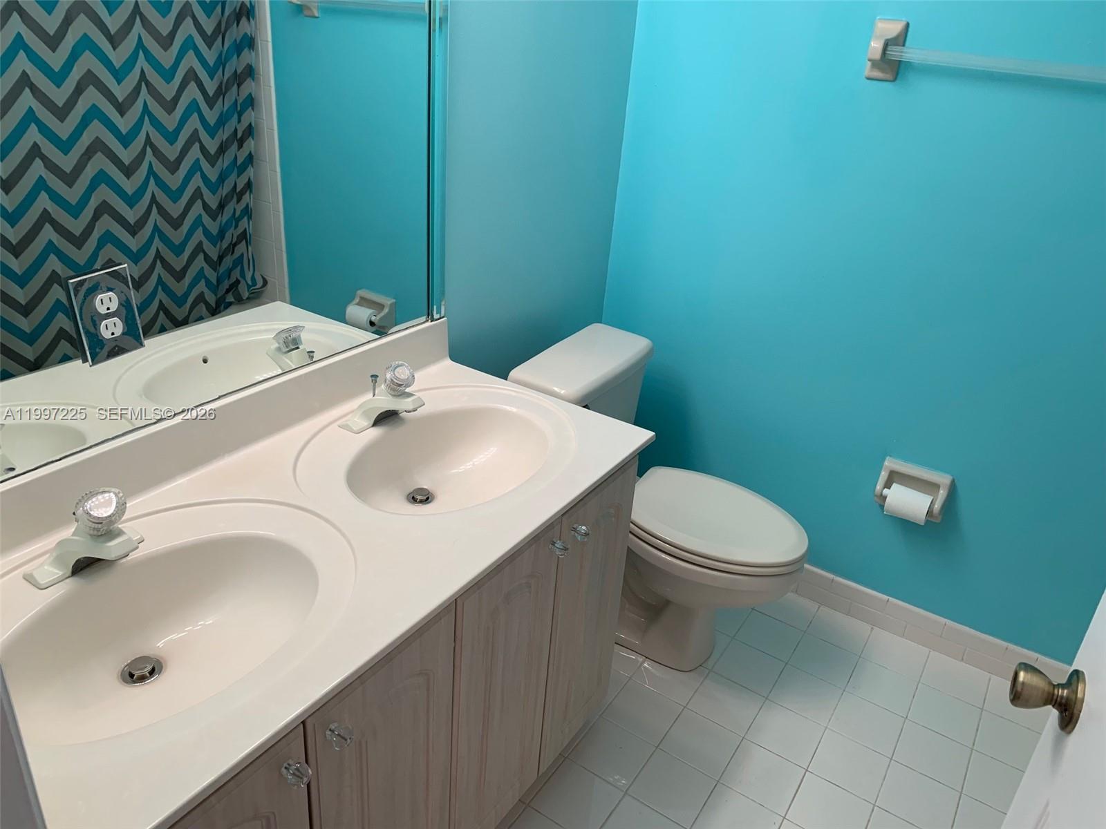 194 Maple Terrace Davie, FL 33325 - Photo 17 of 23