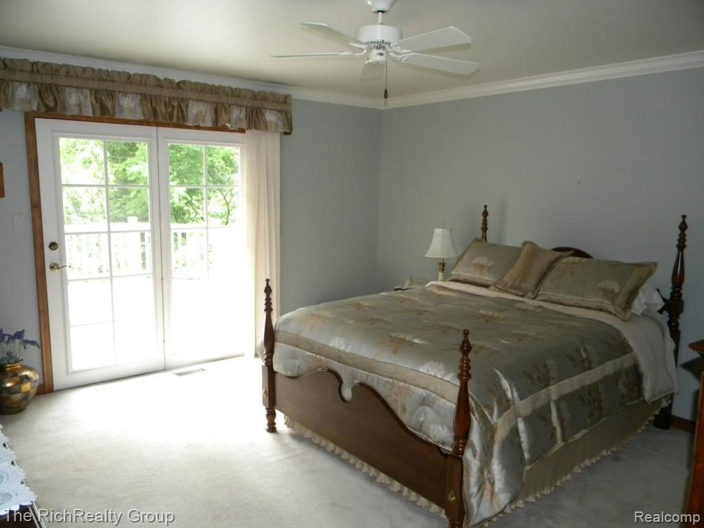 3116 Rivers Edge Drive Wayne, MI 48184 - Photo 15 of 33 Master Suite with doorwall to deck.