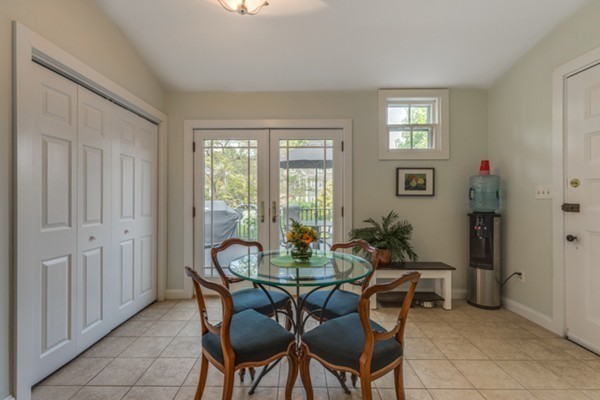 15 Glengarry Road Winchester, MA 01890 - Photo 11 of 30 Gallery Image 11