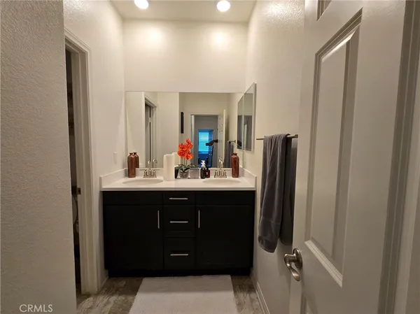 $4,200 | 7900 Raincross Court, Riverside, CA 92507